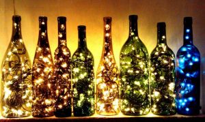 reciclar en navidad - botellas con luces navideñas